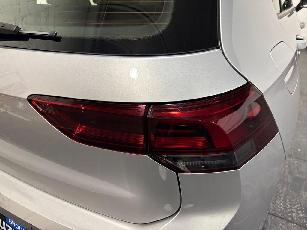 Volkswagen Golf 1.5 tgi Life 130cv