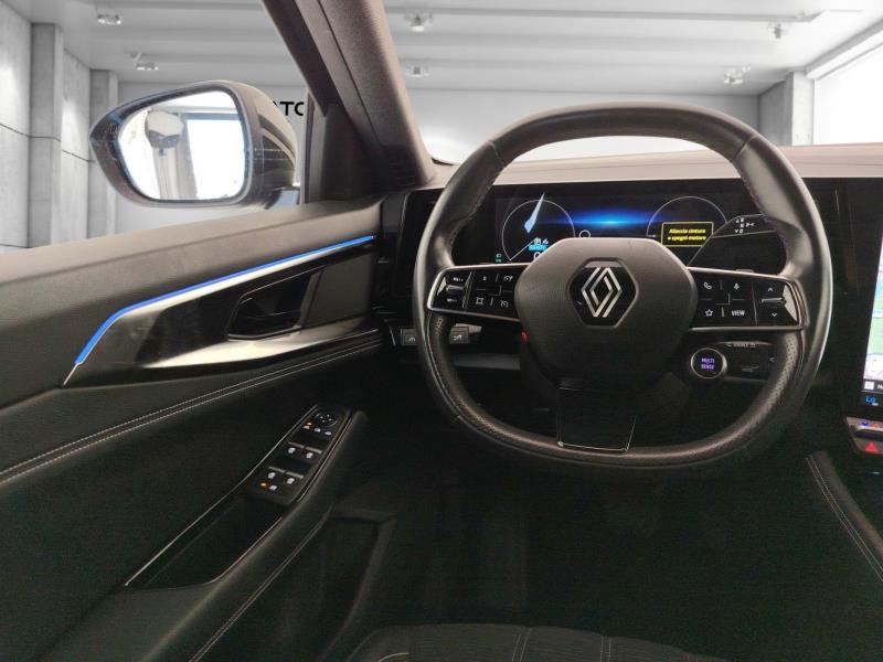 Renault Austral 1.2 E-Tech full hybrid Evolution 200cv auto