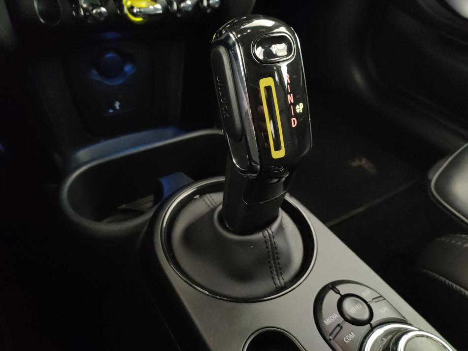 Mini Cooper SE 3p Yours auto