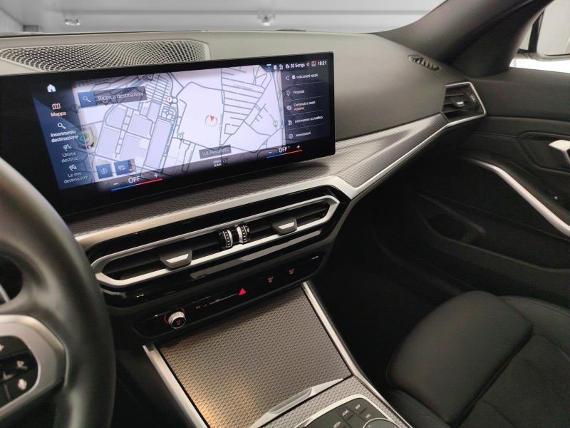 BMW Serie 3 320d Touring mhev 48V xdrive auto