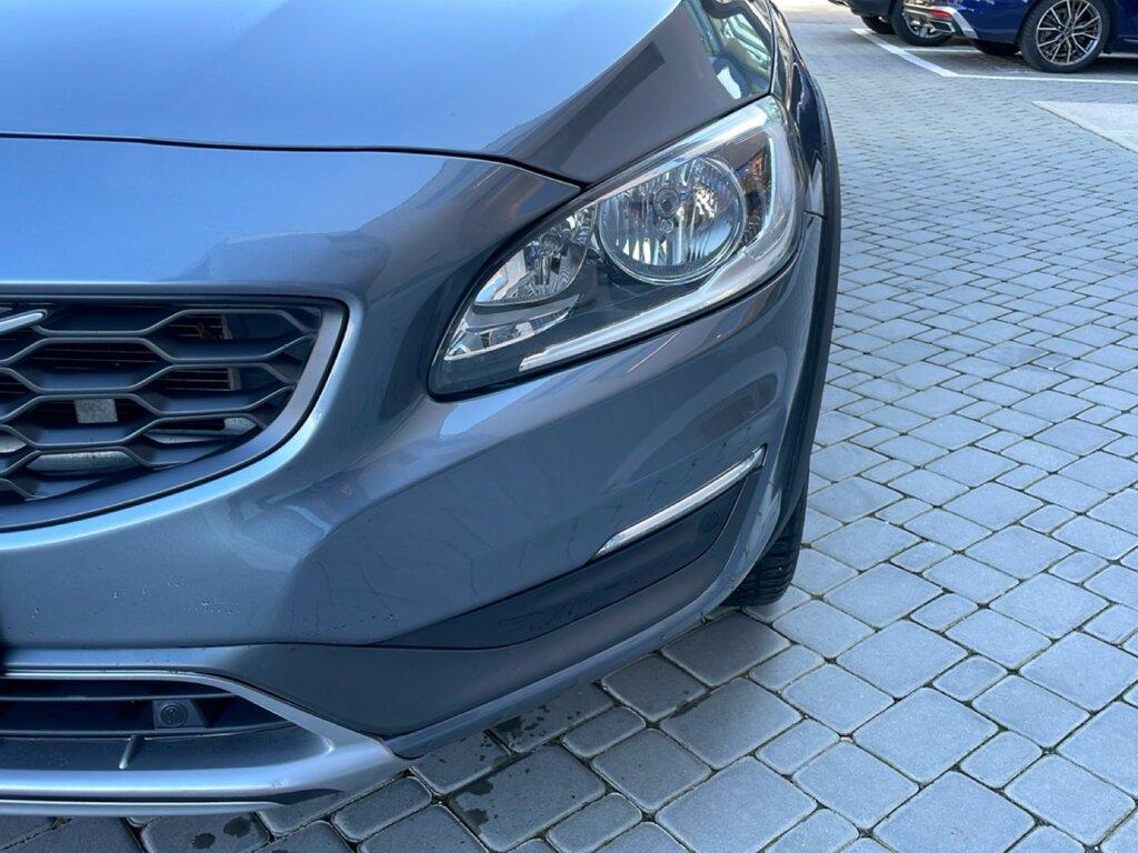 Volvo V60 Cross Country 2.4 D4 Momentum awd geartronic