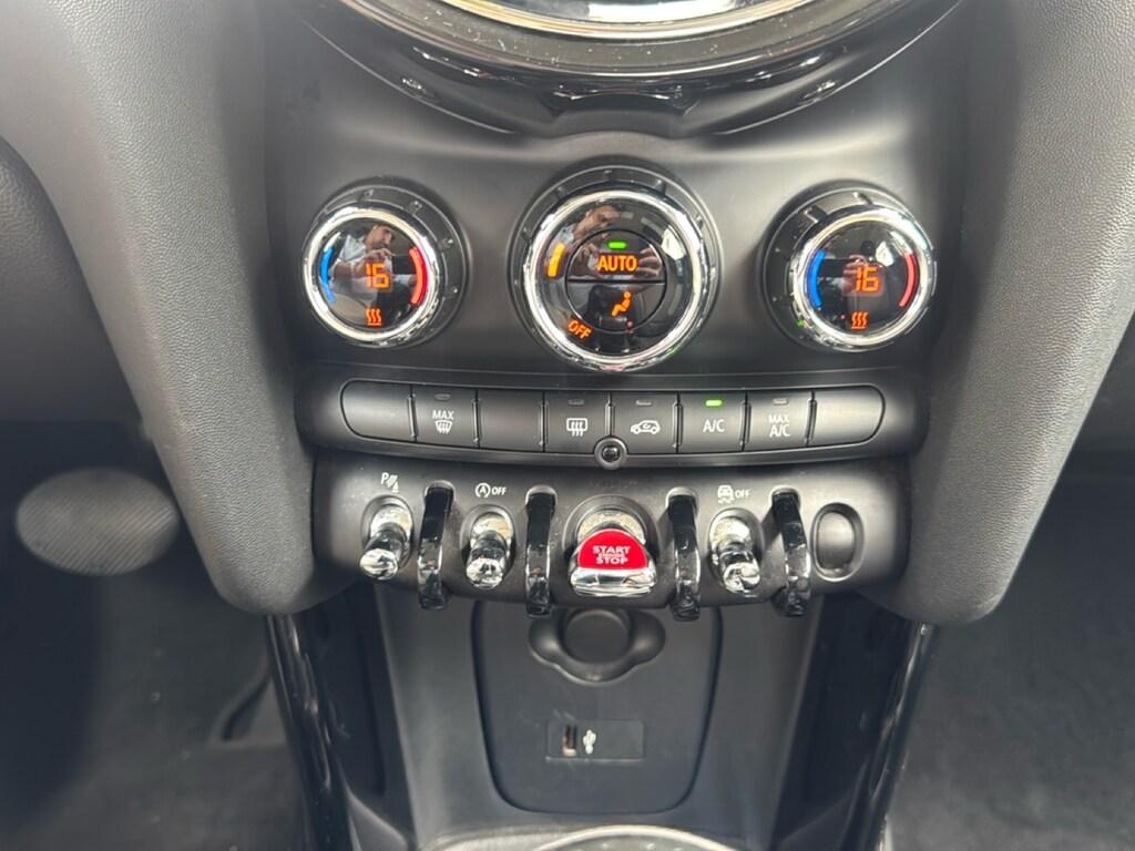 Mini Cooper 1.5 TwinPower Turbo Cooper Business DCT