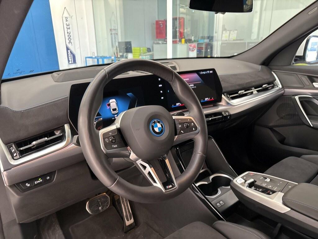 BMW iX2 edrive 20 MSport Pro