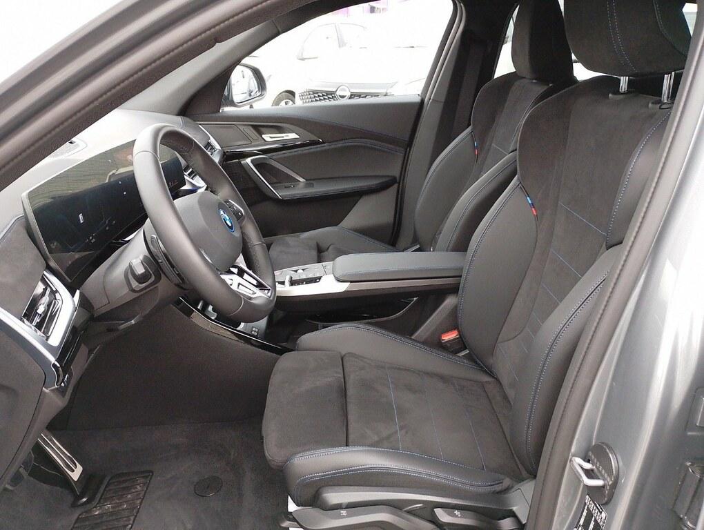 BMW iX2 edrive 20 MSport