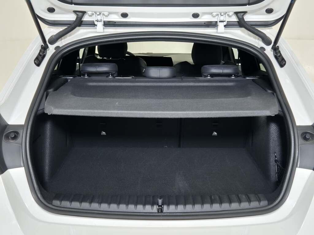 BMW Serie 1 120d 48V auto