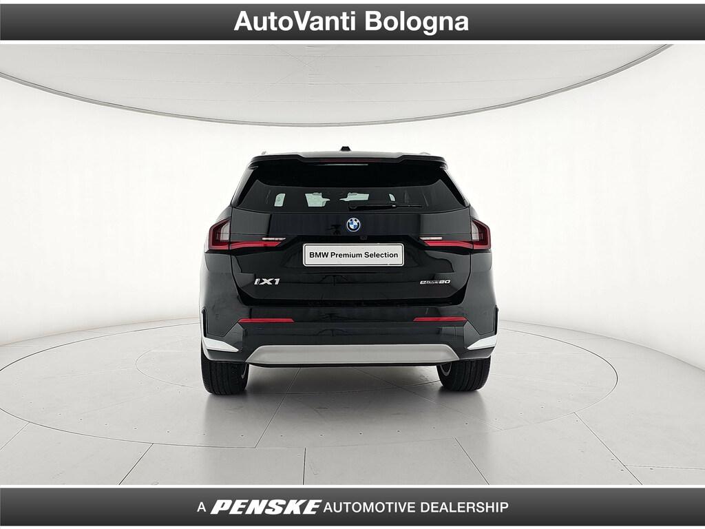 BMW iX1 edrive 20 X-Line