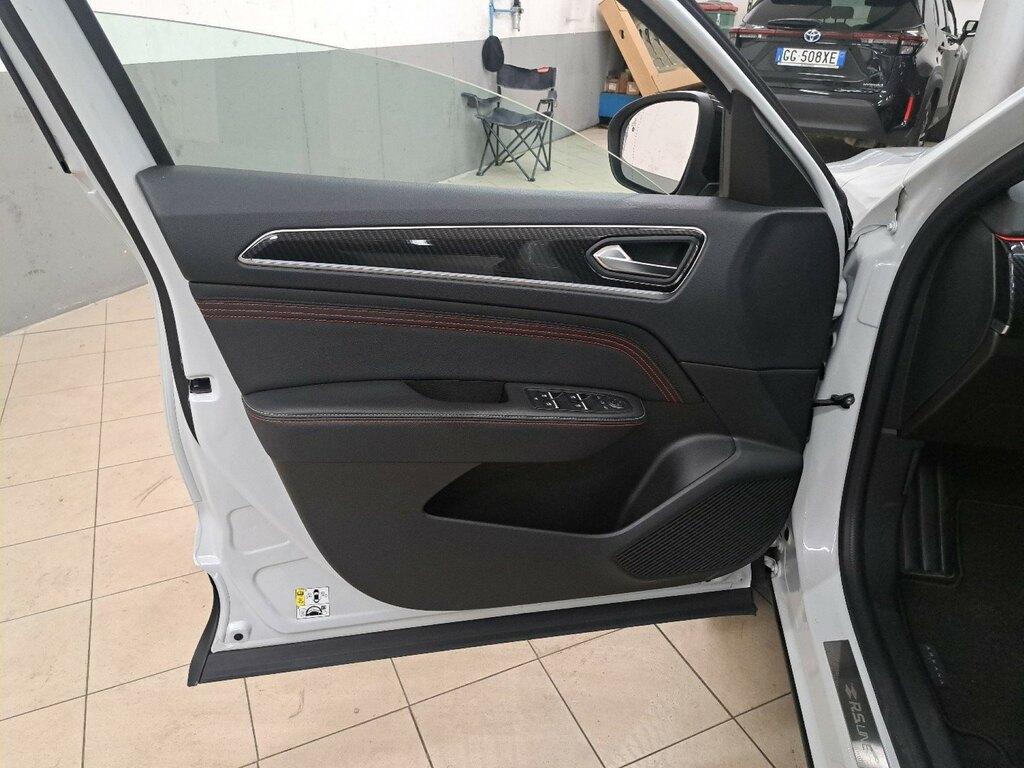 Renault Arkana 1.6 E-Tech hybrid R.S. Line Fast Track 145cv
