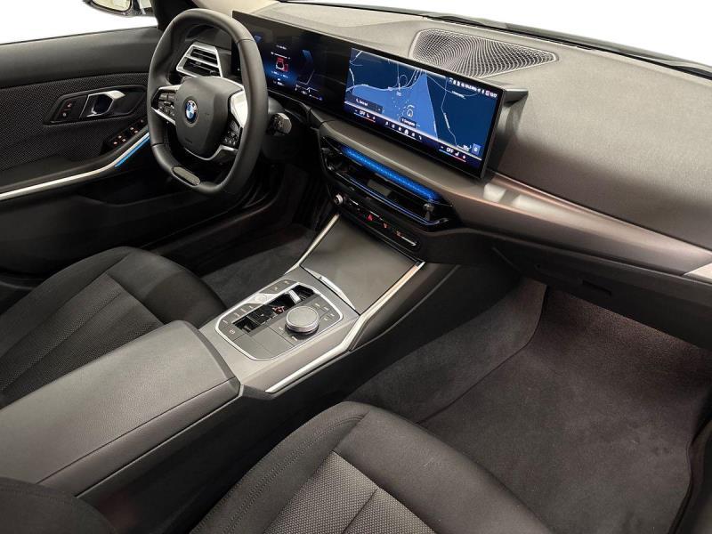 BMW Serie 3 318d Touring mhev 48V auto