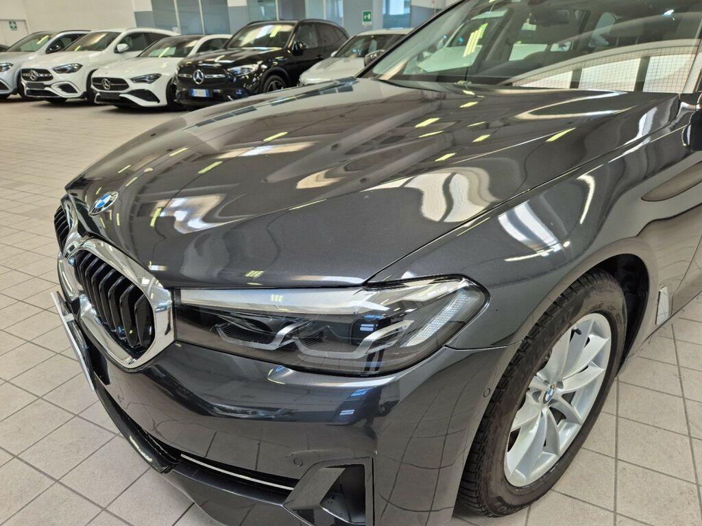 BMW Serie 5 520d Touring mhev 48V Business auto