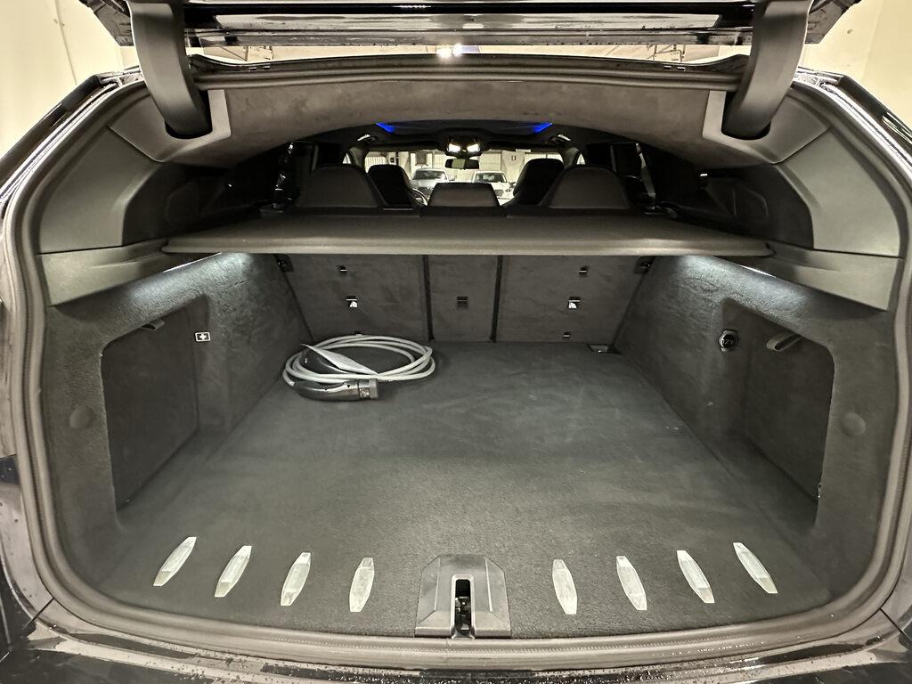 BMW XM 4.4 steptronic