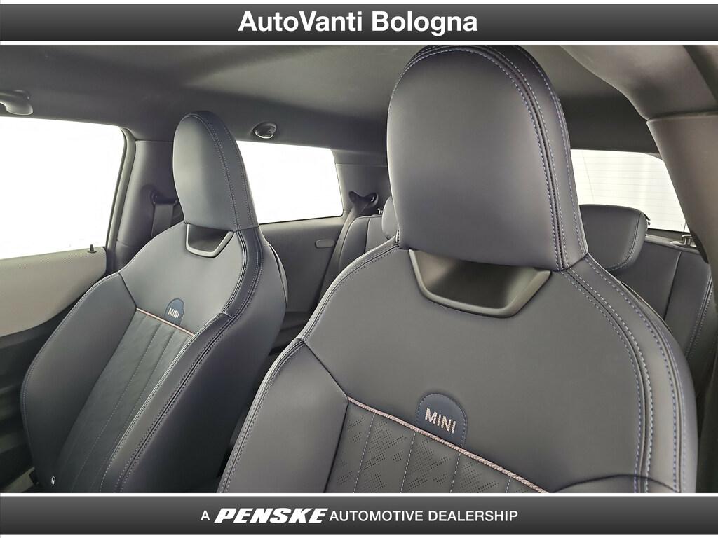 Mini Mini Cooper 3p 1.5 C Favoured auto