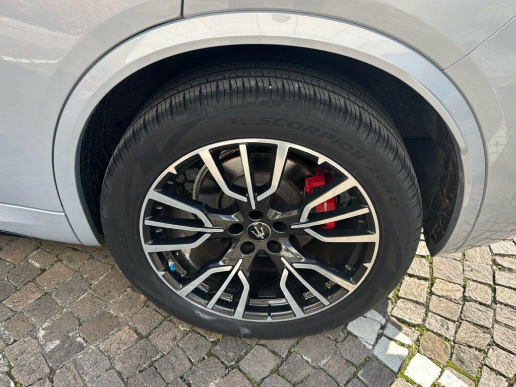 Maserati Levante Grecale 2.0 mhev Modena 330cv auto