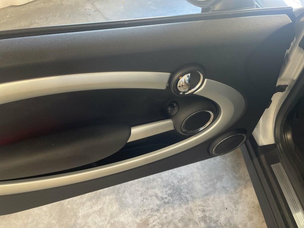 Mini Cooper D Cabrio 2.0 Cooper D Auto