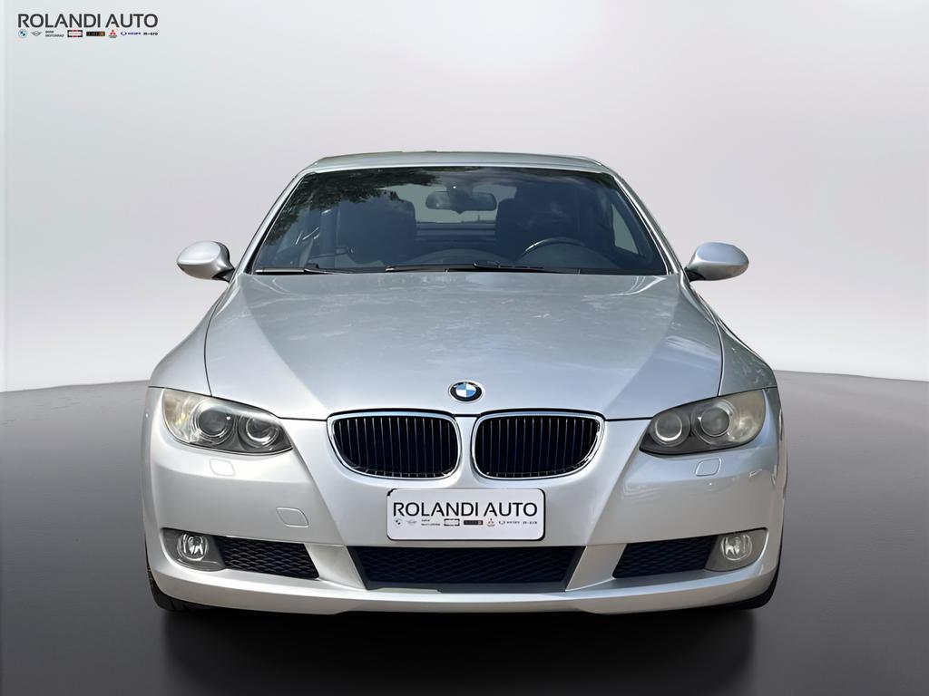 BMW Serie 3 320i Cabrio Attiva 170cv