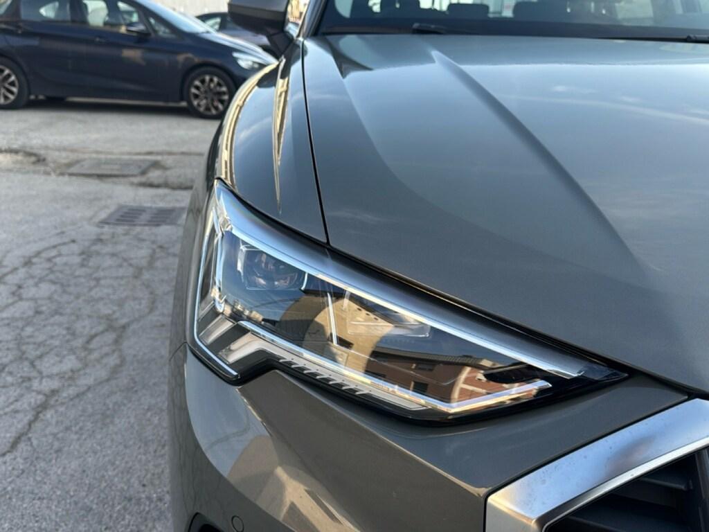 Audi Q3 35 1.5 tfsi Business Advanced s-tronic