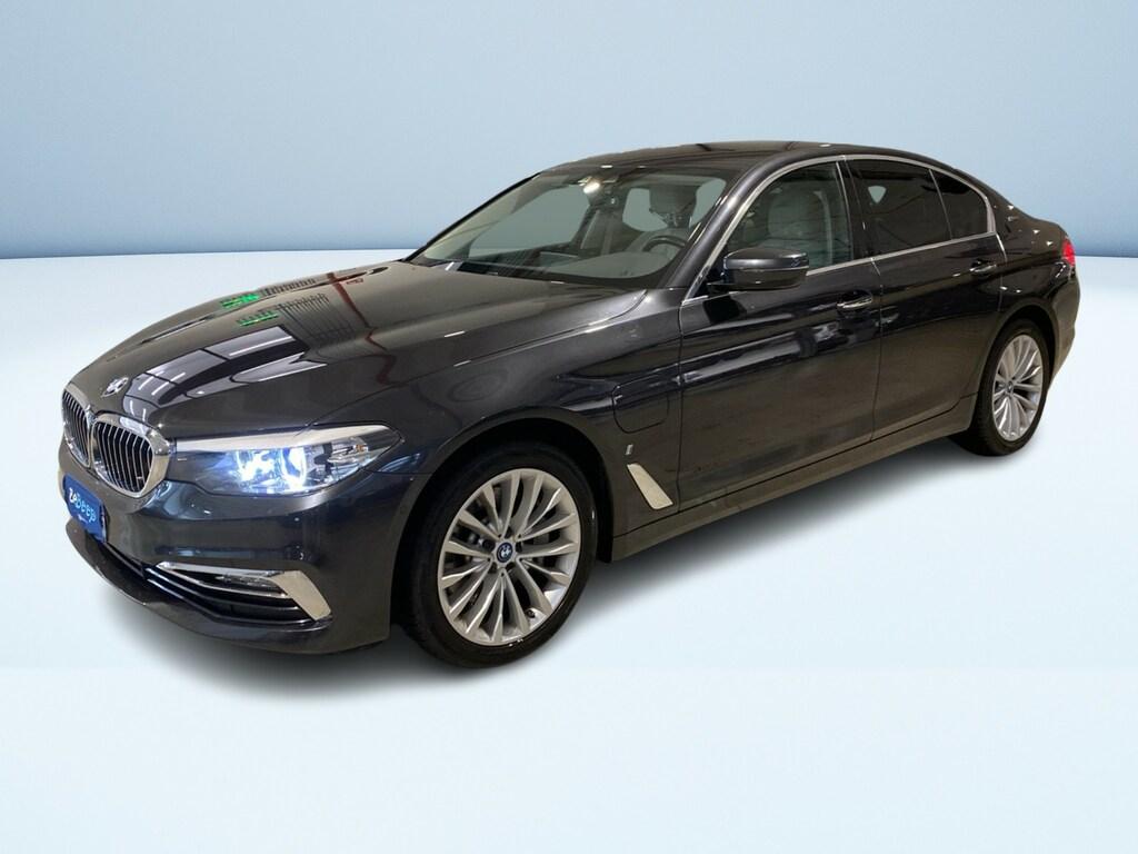 BMW Serie 5 530e Luxury auto