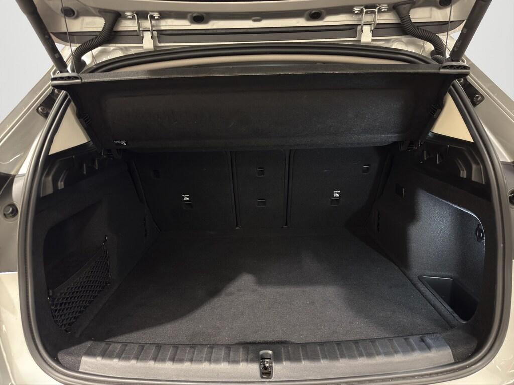 BMW iX1 edrive 20 Special Edition