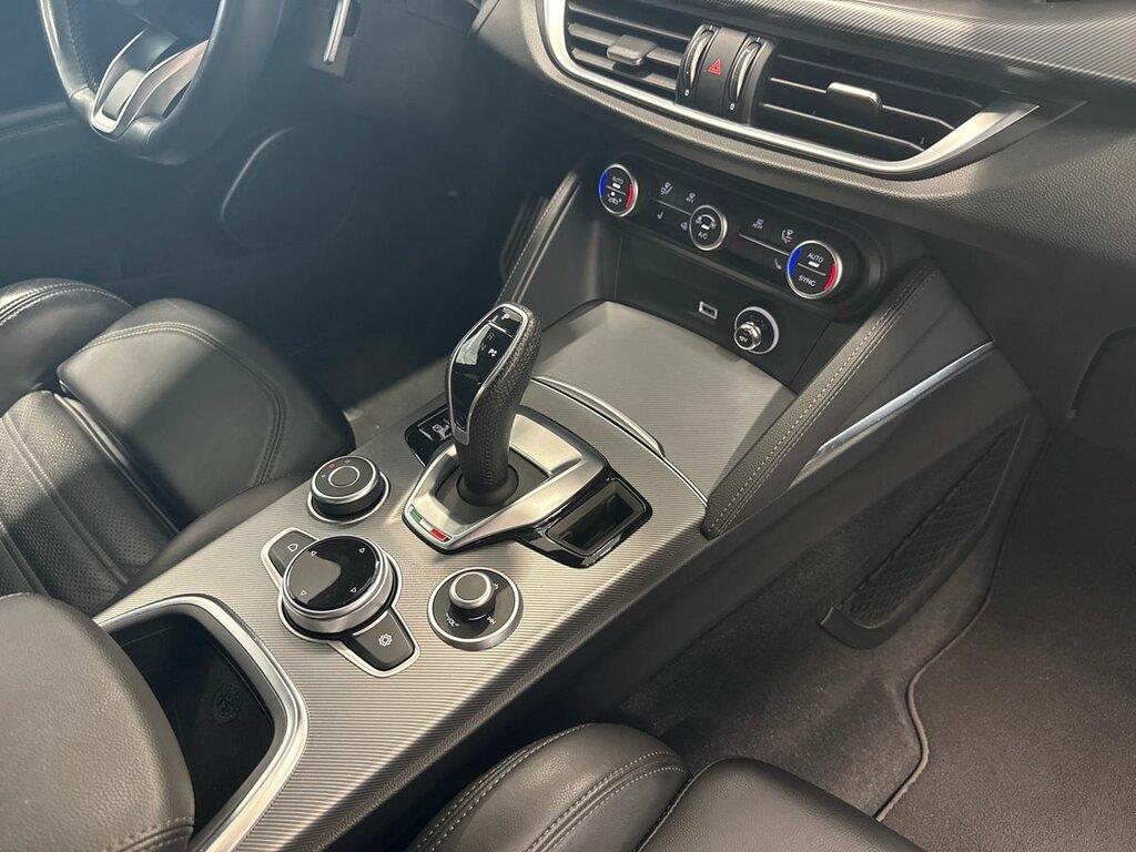 Alfa Romeo Stelvio 2.0 t Veloce Q4 280cv auto