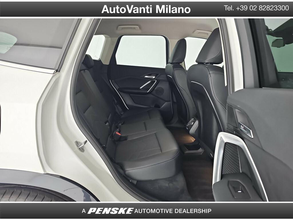 BMW iX1 edrive 20 X-Line