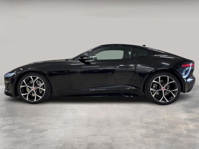 Jaguar F-Type Coupe 2.0 P300 R-Dynamic Black rwd auto