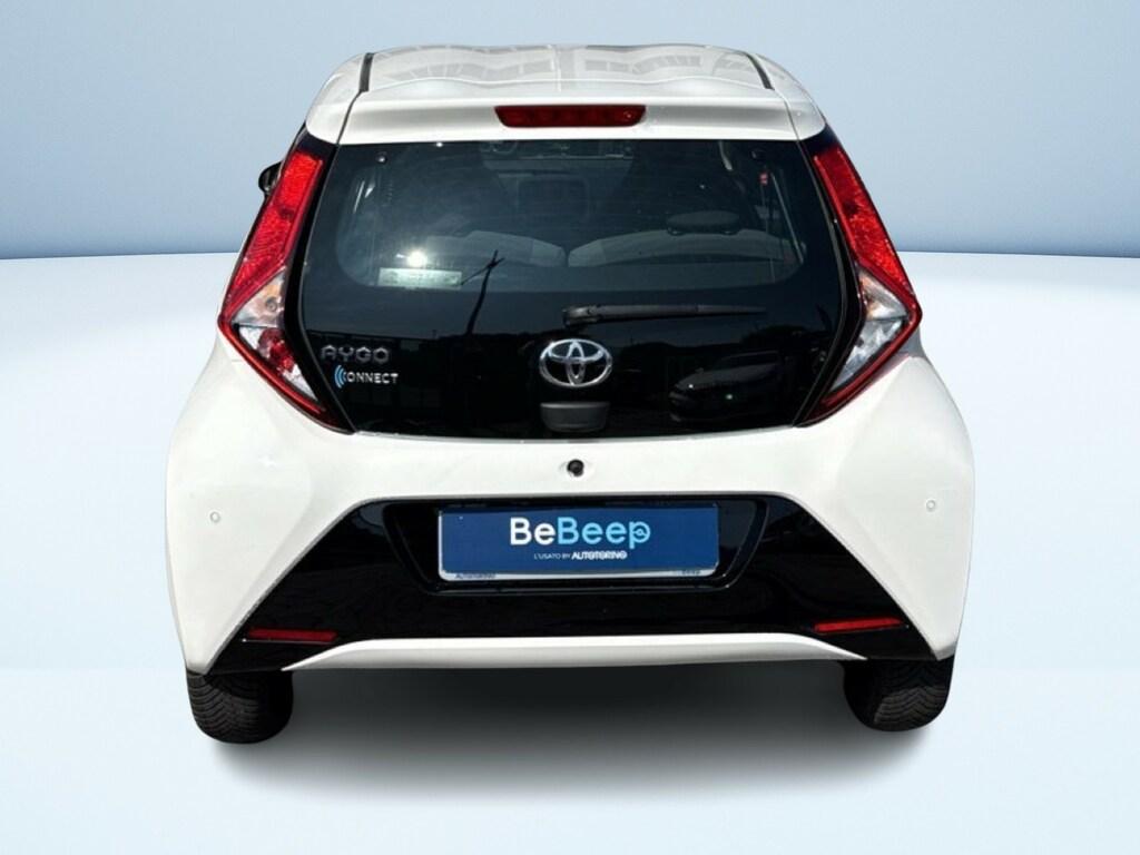 Toyota Aygo 5p 1.0 x-play 72cv