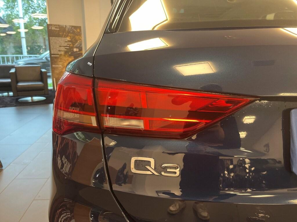 Audi Q3 35 1.5 tfsi Business Advanced s-tronic