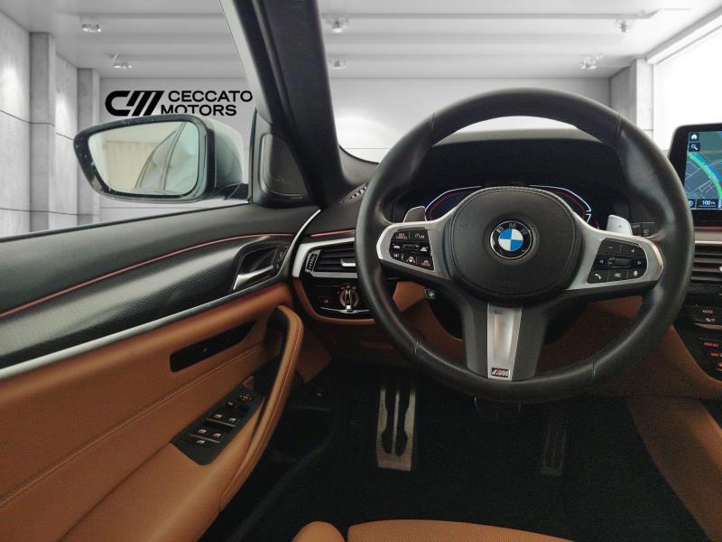 BMW Serie 5 530d Touring mhev 48V xdrive Msport auto