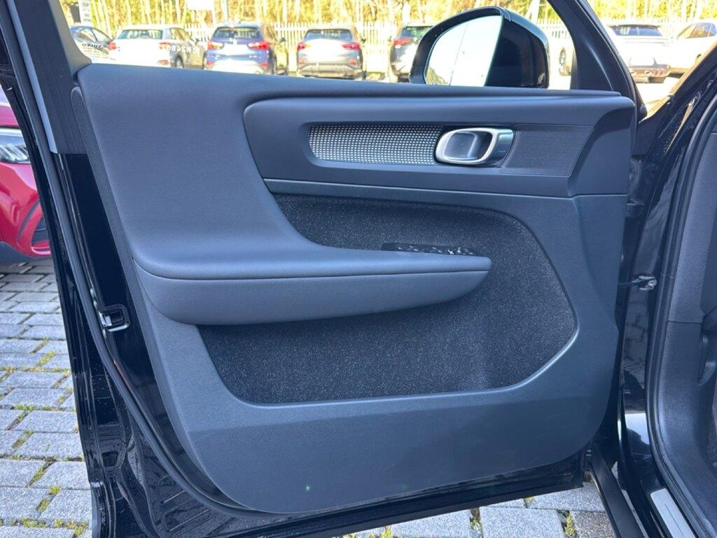 Volvo XC40 2.0 B4 R-design awd auto my21