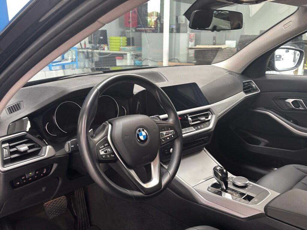 BMW Serie 3 320d Touring xdrive Luxury auto