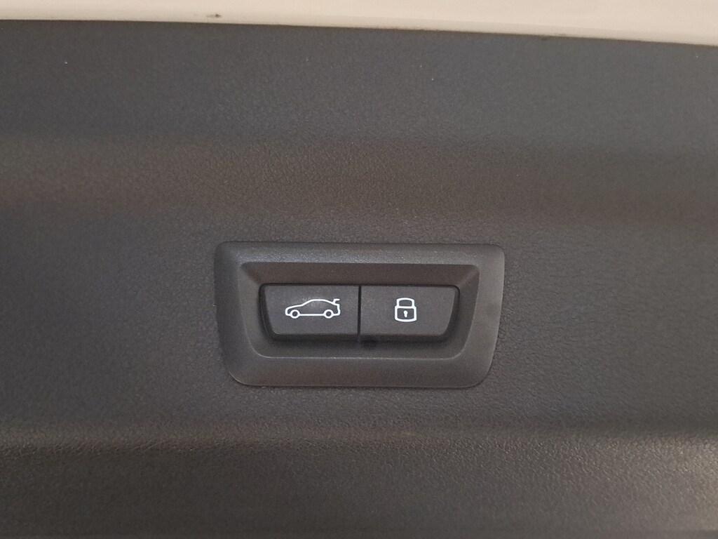 BMW X1 sdrive18i auto