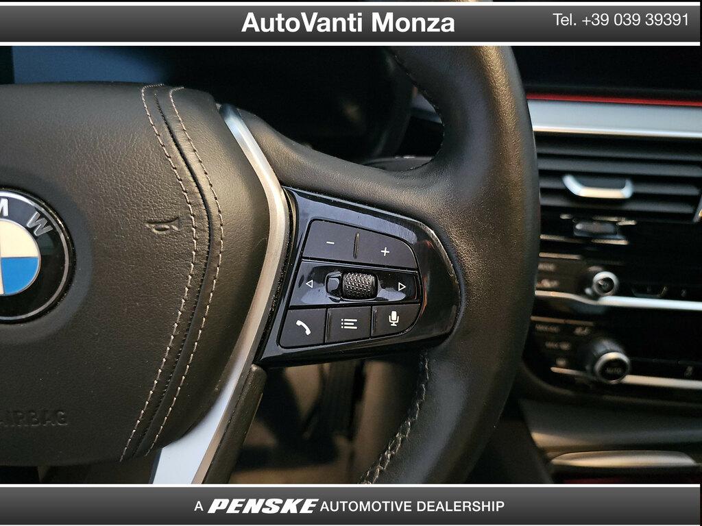 BMW Serie 5 520d mhev 48V Business auto