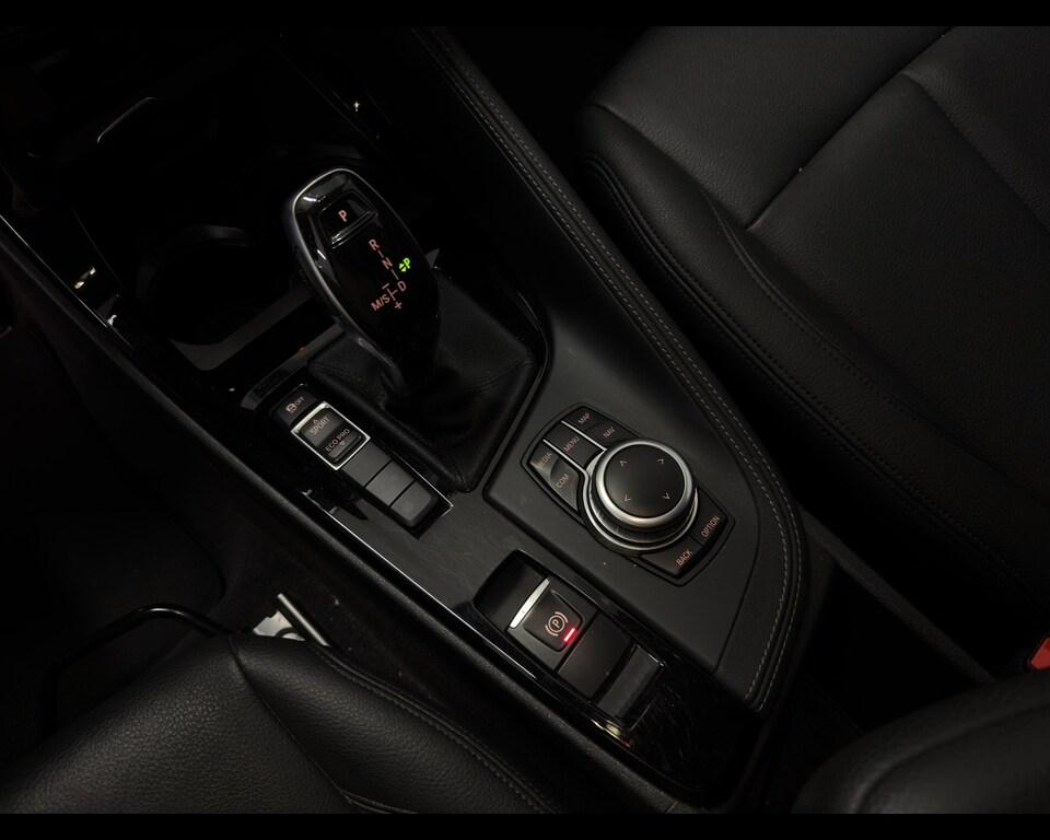 BMW X1 sdrive18d xLine auto my18