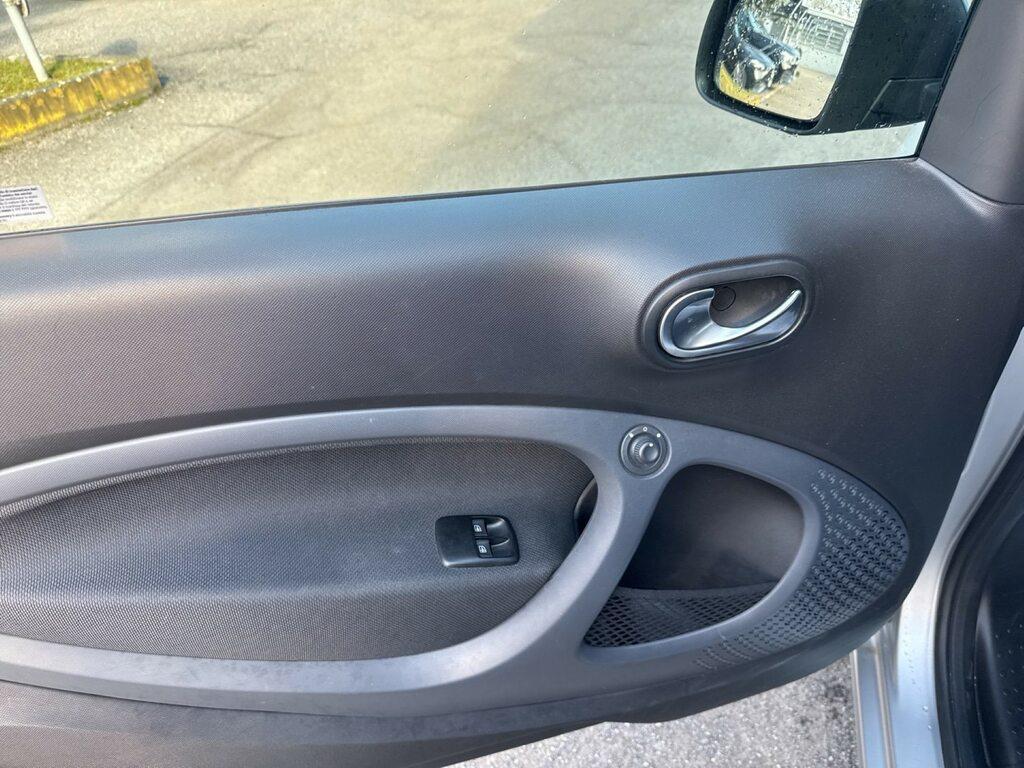 Smart fortwo eq mattrunner 22kW