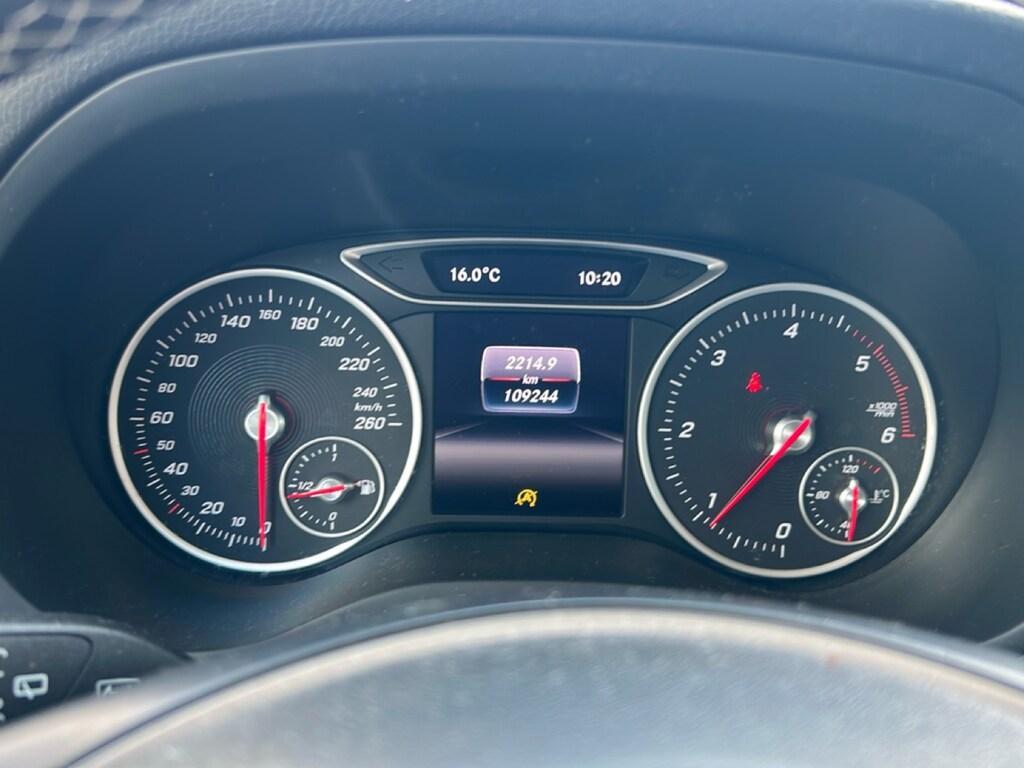 Mercedes Classe B 180 d Sport Tech
