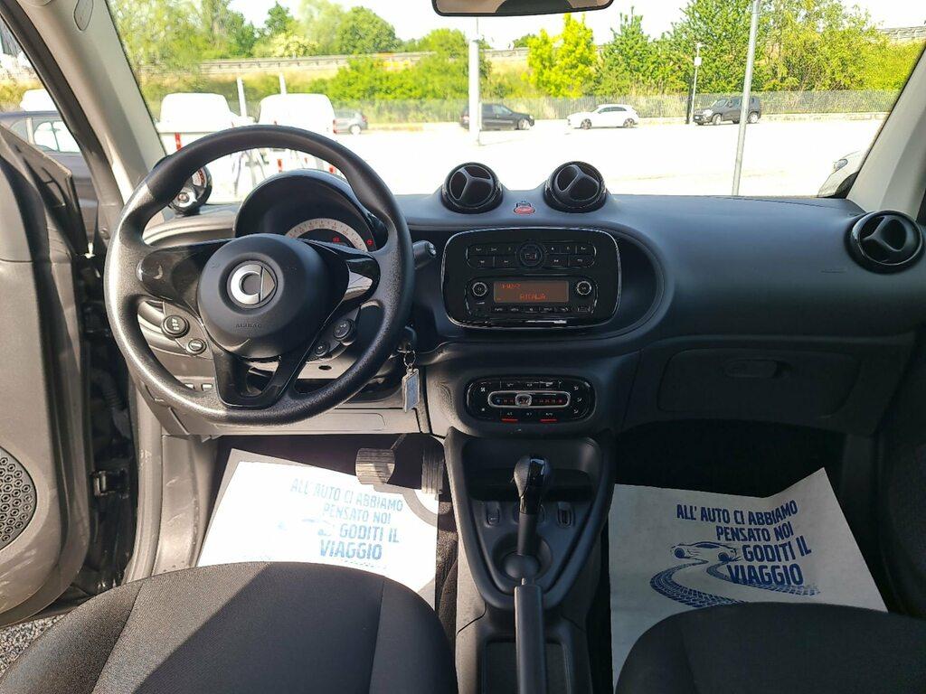 Smart fortwo eq Pure 22kW