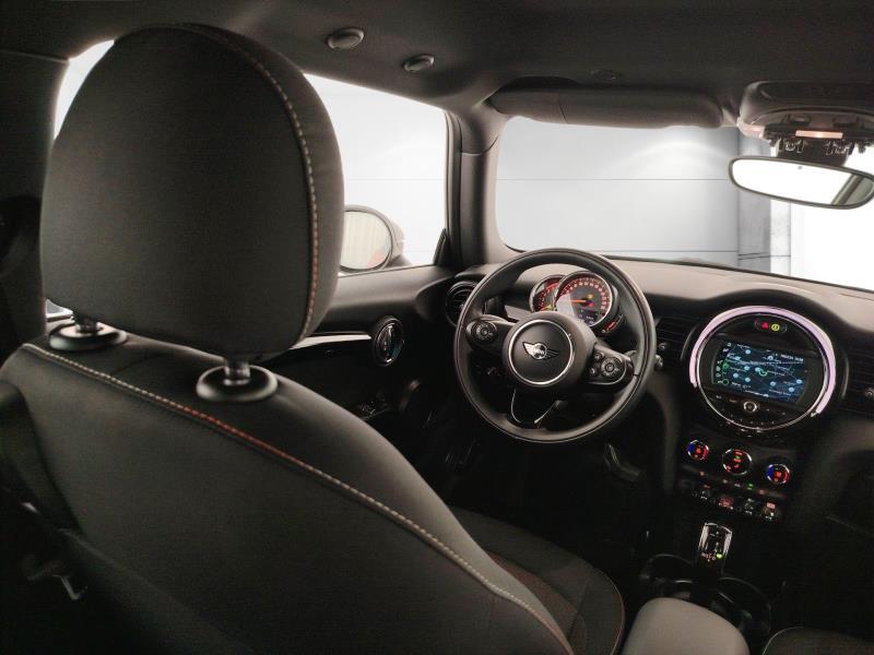 Mini Cooper D 1.5 TwinPower Turbo Cooper D Business XL DCT