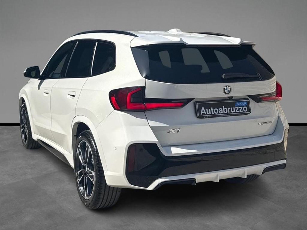 BMW X1 xdrive23i mhev 48V MSport Pro auto