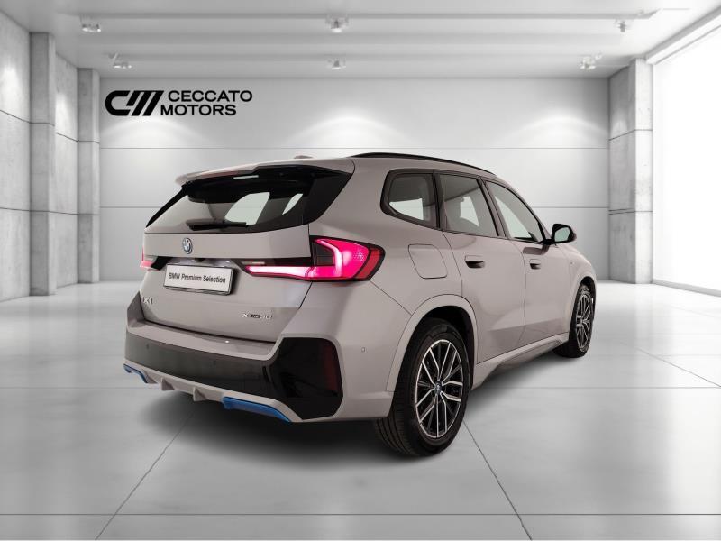 BMW iX1 30 xdrive Msport