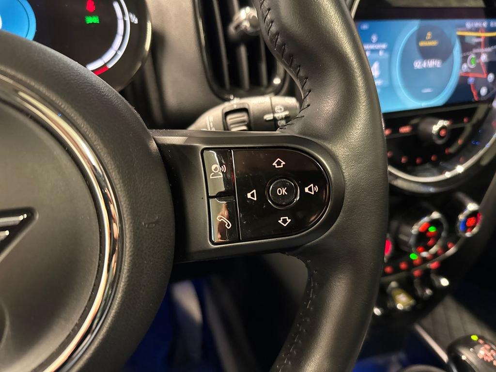 Mini Cooper SE Countryman Mini Countryman 1.5 Cooper SE Business all4 auto