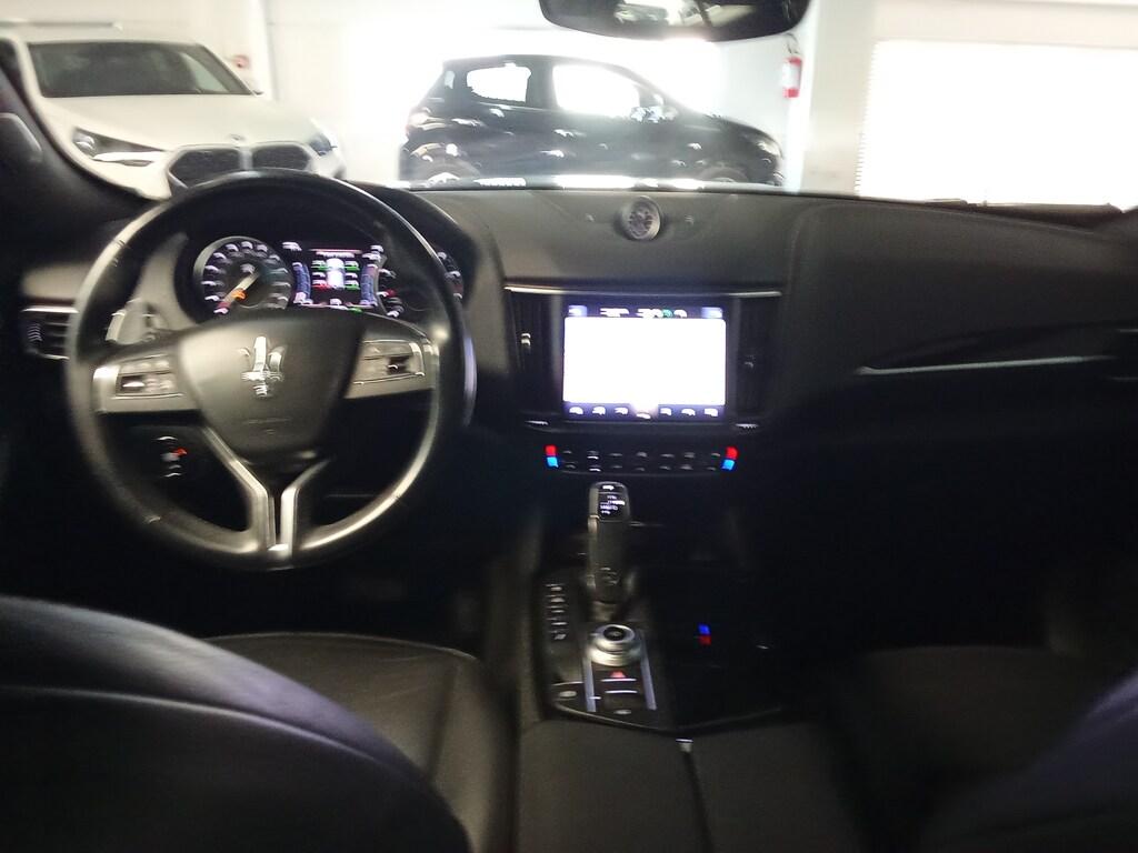 Maserati Levante 2.0 mhev Executive 330cv auto