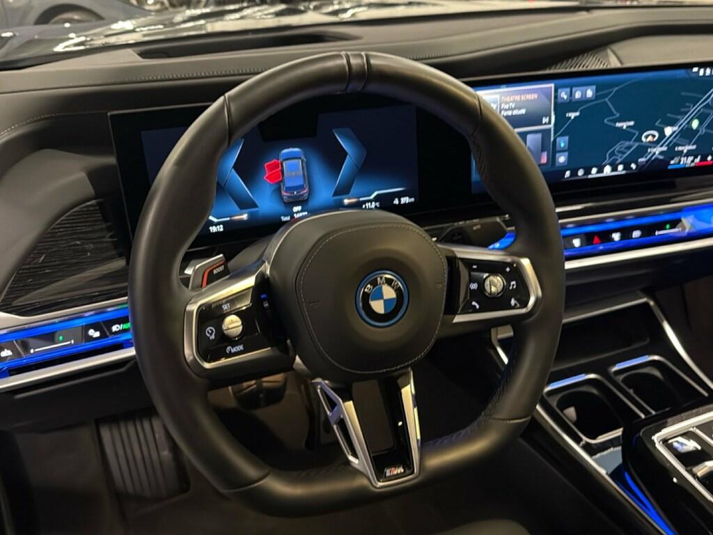 BMW Serie 7 i7 xdrive60 Msport
