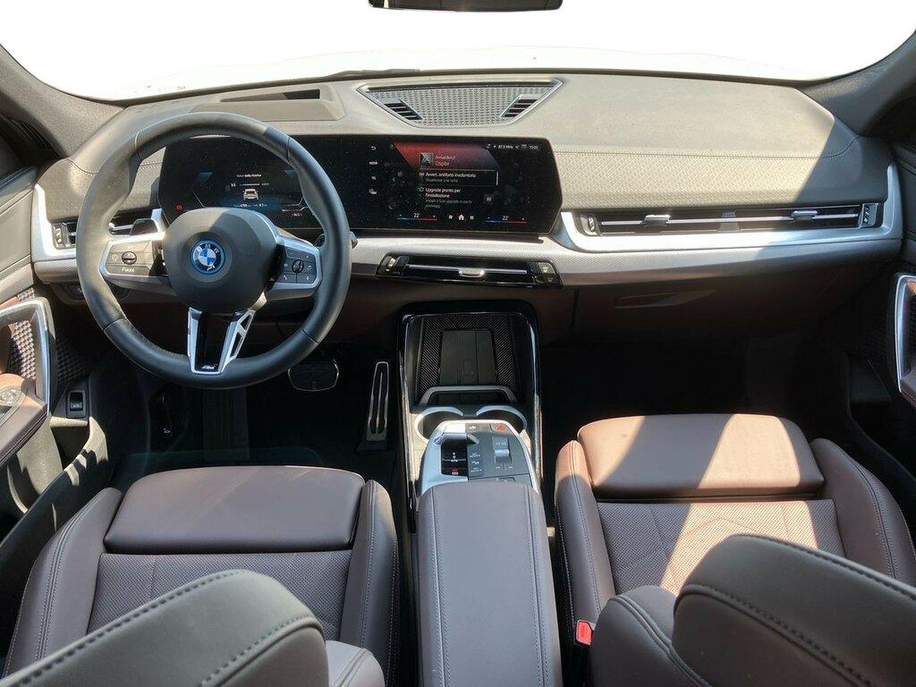 BMW iX2 edrive 20 MSport Pro