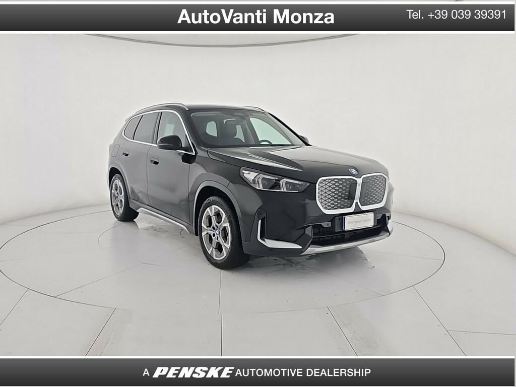 BMW iX1 edrive 20 X-Line