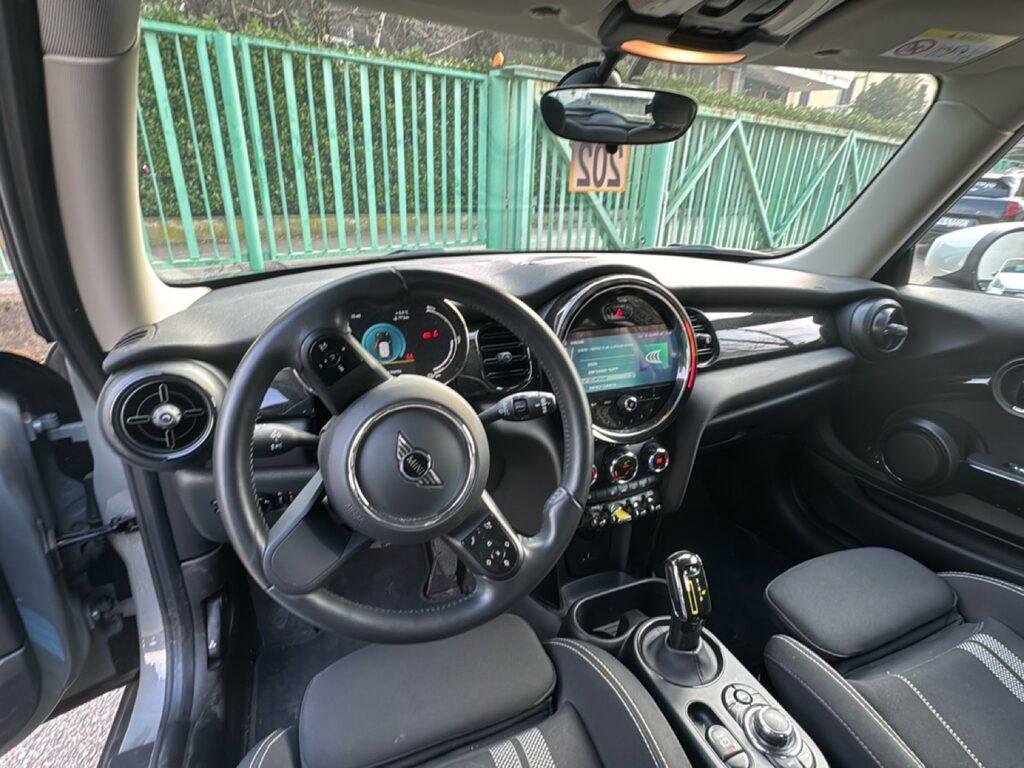 Mini Cooper SE 3p Classic auto