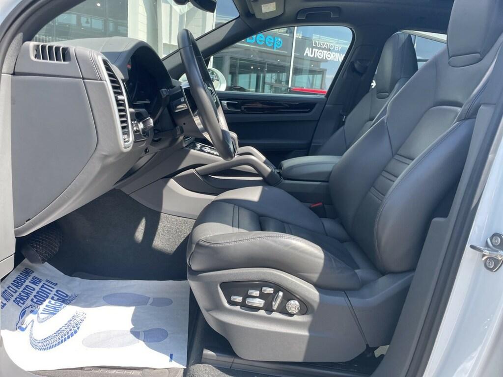 Porsche Cayenne 3.0 tiptronic