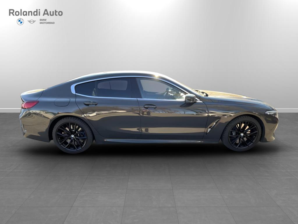 BMW Serie 8 840d Gran Coupe mhev 48V xdrive Individual Composition Msport auto