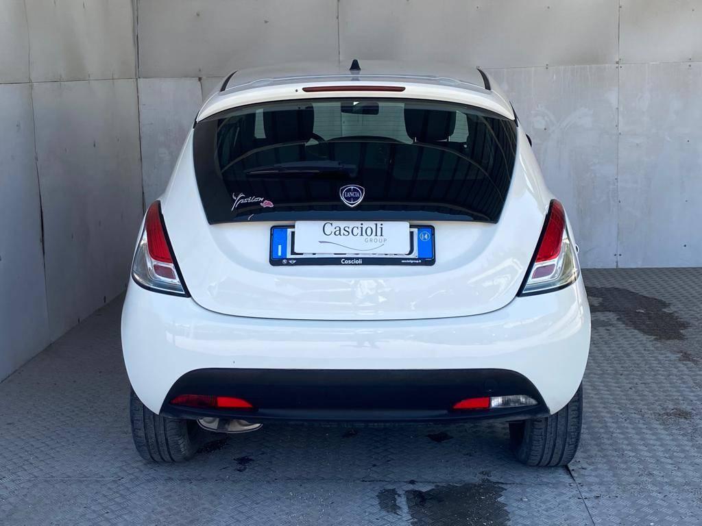 Lancia Ypsilon 1.2 8v Gold ecochic Gpl 69cv