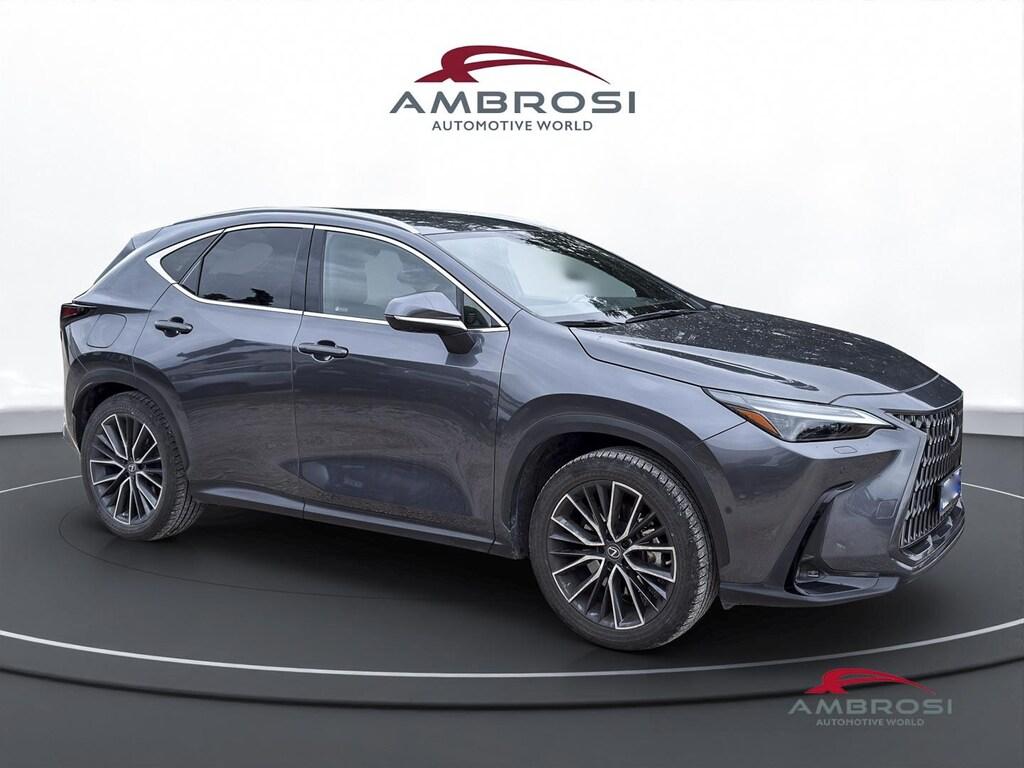 Lexus NX 2.5 plug-in Luxury 4wd e-cvt