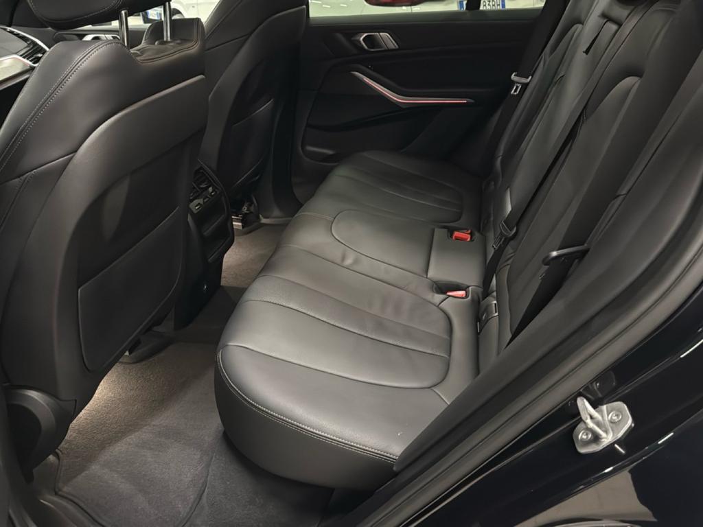 BMW X5 xdrive30d mhev 48V Msport auto