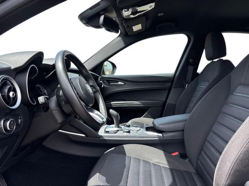 Alfa Romeo Stelvio 2.2 t Business rwd 160cv auto